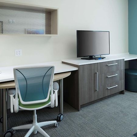 Home2 Suites By Hilton Cape Canaveral Cruise Port Bagian luar foto