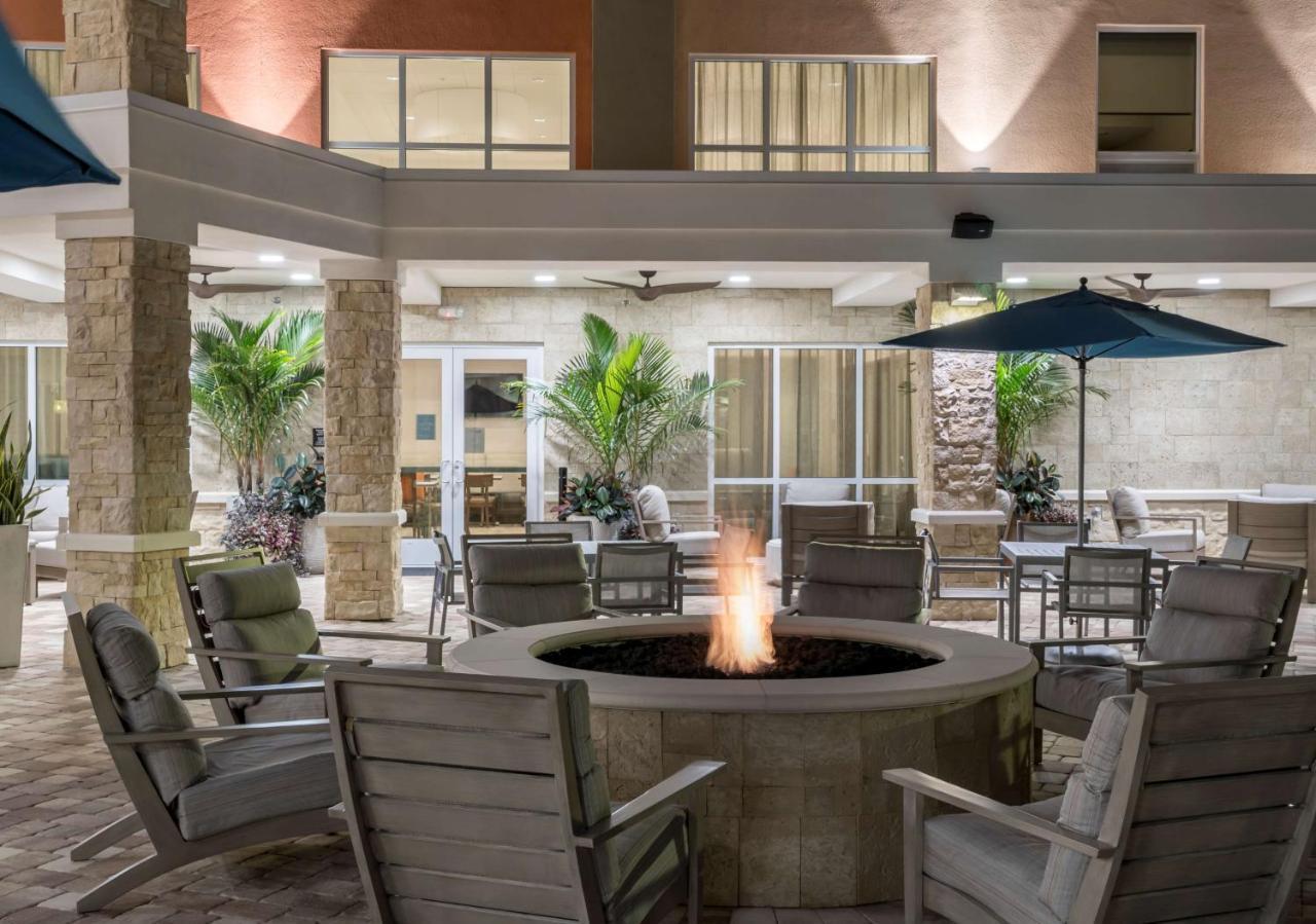 Home2 Suites By Hilton Cape Canaveral Cruise Port Bagian luar foto