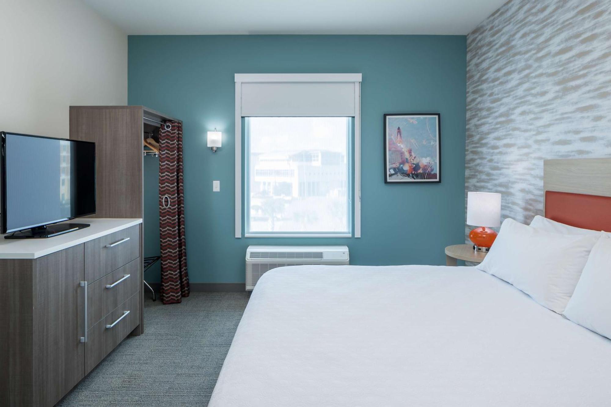 Home2 Suites By Hilton Cape Canaveral Cruise Port Bagian luar foto