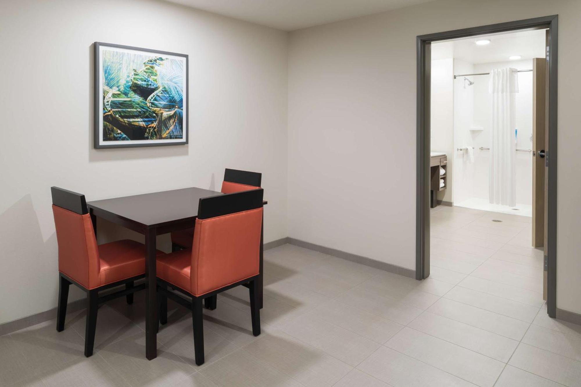 Home2 Suites By Hilton Cape Canaveral Cruise Port Bagian luar foto