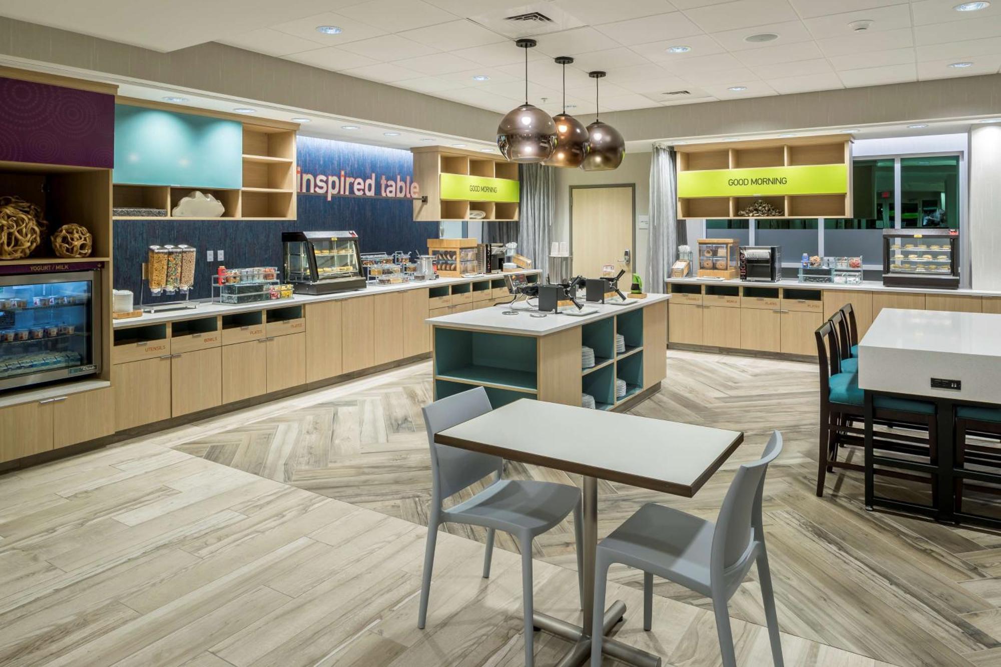 Home2 Suites By Hilton Cape Canaveral Cruise Port Bagian luar foto