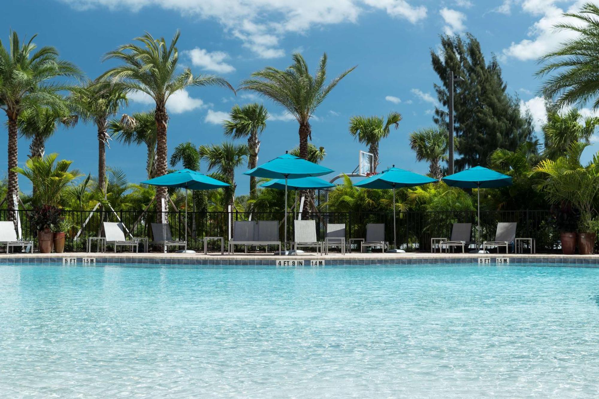 Home2 Suites By Hilton Cape Canaveral Cruise Port Bagian luar foto